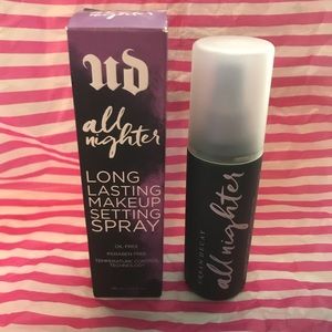 Urban Decay All Nighter Makeup Setting Spray